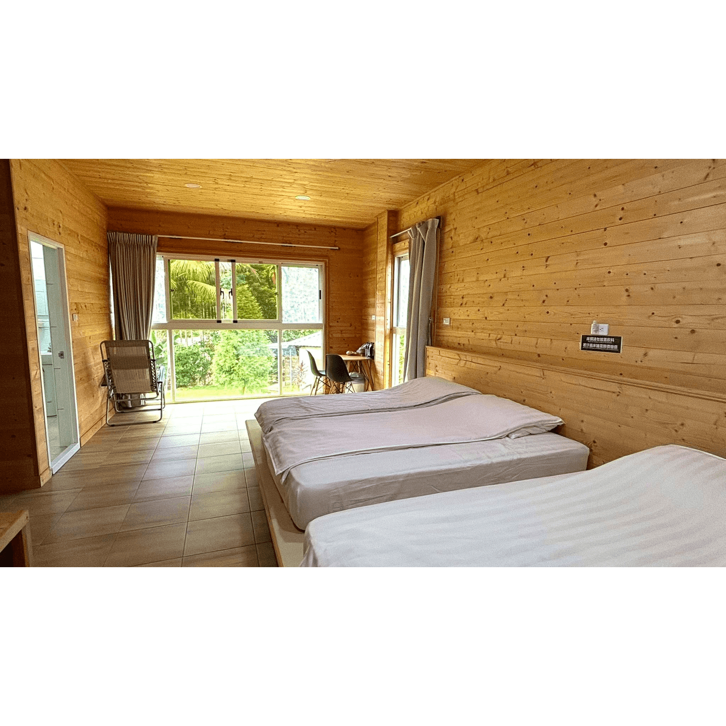 Family Cabin (4 guests)